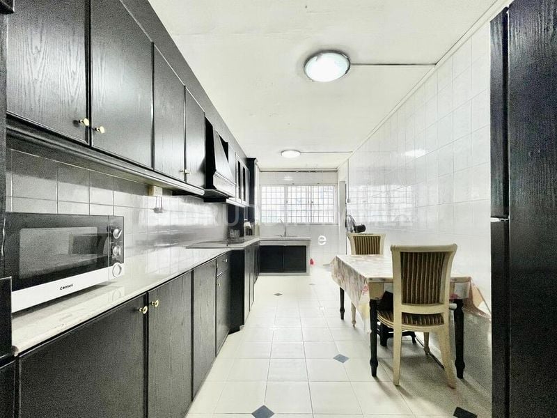 4 Room (4A) HDB for Rent in  335 Woodlands Street 32 - Image 6