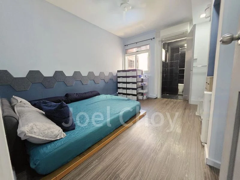 Jumbo HDB for Sale in  420 Woodlands Street 41 - Image 8