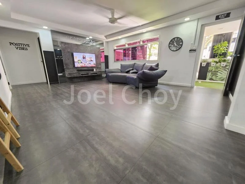 Jumbo HDB for Sale in  420 Woodlands Street 41 - Image 16