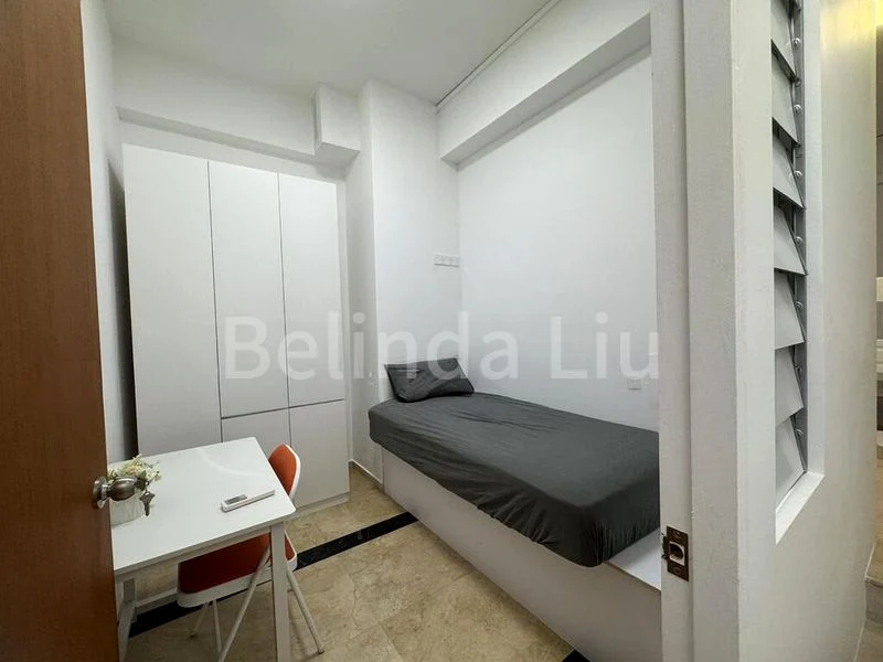 Common Room (Condo) for Rent in  Lakepoint Condominium - Image 3