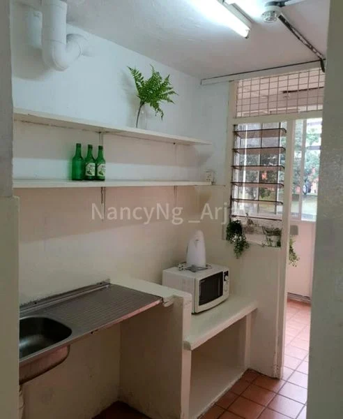 2 Room (2STD) HDB for Rent in  17 Jurong West Avenue 5 - Image 1
