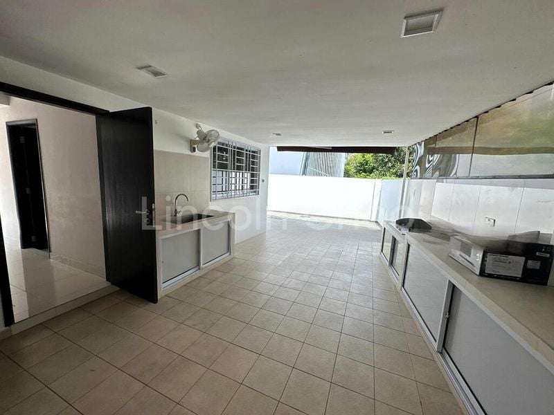 4+1 Bed Semi-Detached House (Landed) for Sale in  Serangoon Garden Estate - Image 11