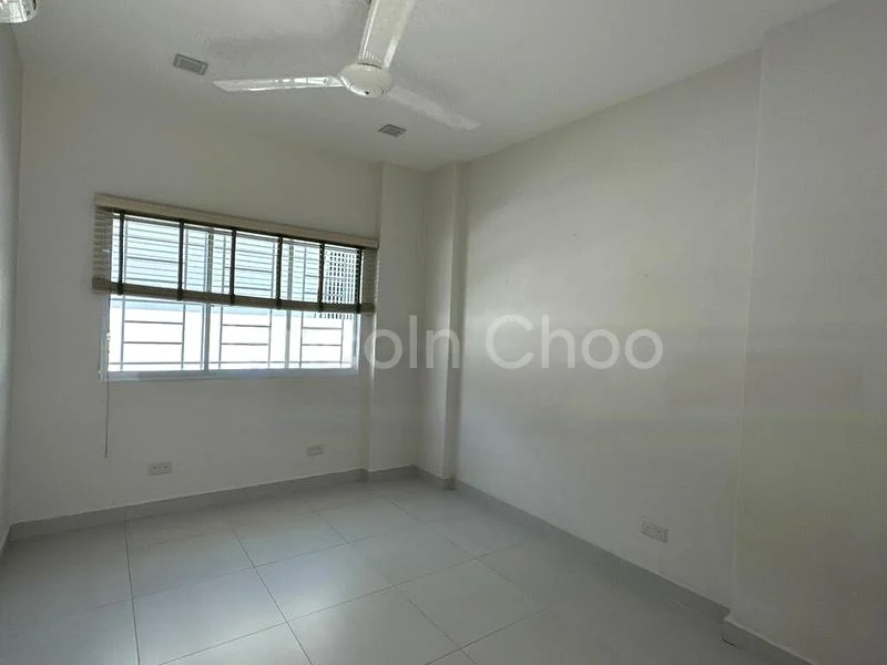 4+1 Bed Semi-Detached House (Landed) for Sale in  Serangoon Garden Estate - Image 18