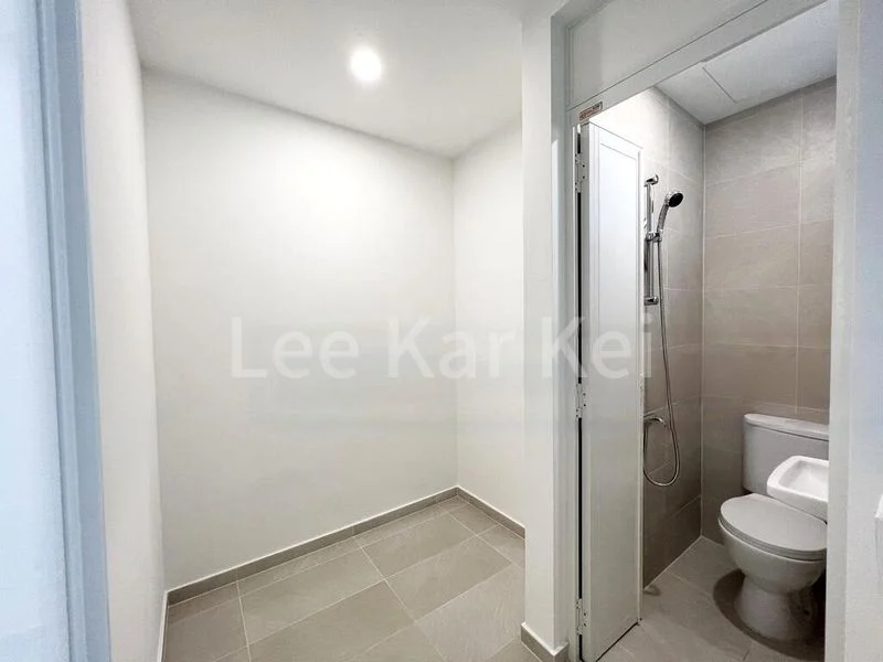 3 Bed Condo for Rent in  Twin VEW - Image 15