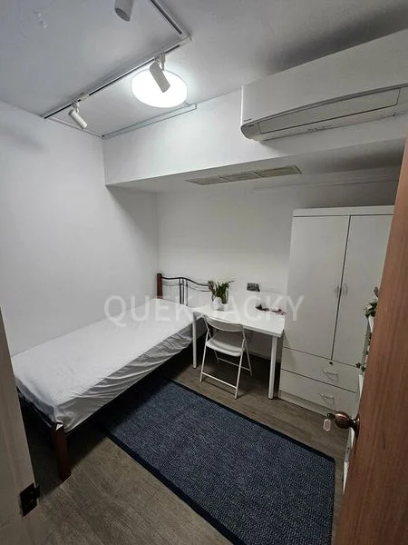 Common Room (Condo) for Rent in Lucky Plaza - Image 1