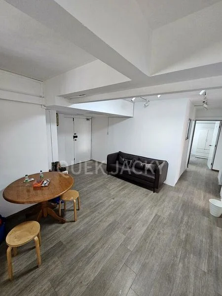 Common Room (Condo) for Rent in Lucky Plaza - Image 3