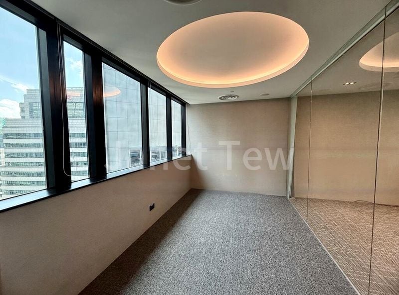 Office for Rent: Republic Plaza - Image 5