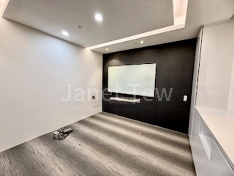 Office for Rent: Republic Plaza - Image 14