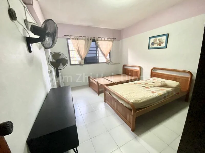 Room (HDB) for Rent in  444 Jurong West Avenue 1 - Image 1
