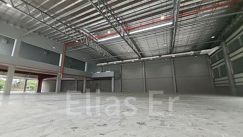 Factory / Workshop (B2) for Rent: 1,200 Sq Ft Industrial Shop, 25 Pioneer Road, Jurong - Image 4