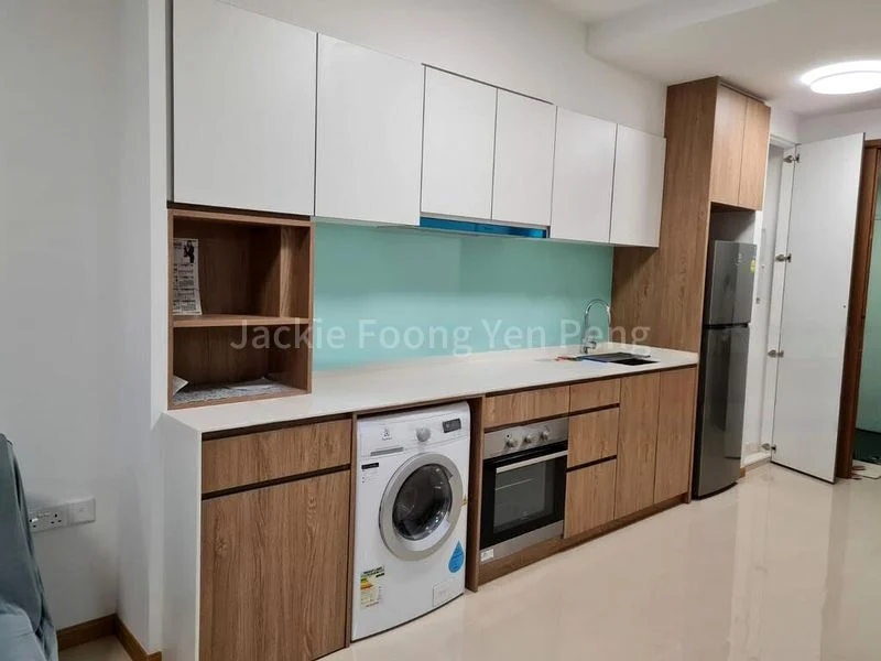 1 Bed Condo for Rent in  Kingsford Waterbay - Image 1