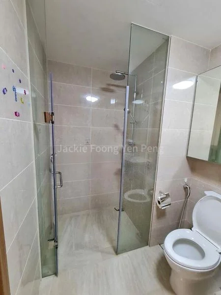 1 Bed Condo for Rent in  Kingsford Waterbay - Image 4