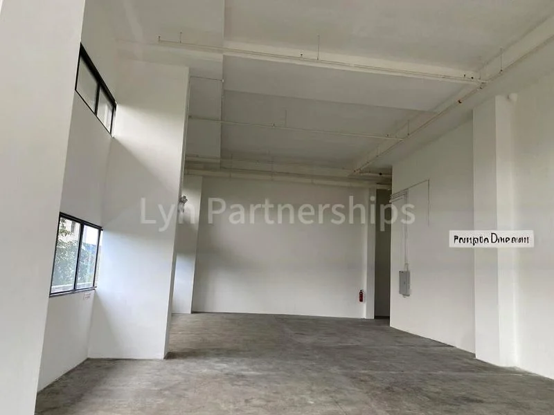 Light Industrial (B1) for Sale: 100 Pasir Panjang - Image 8