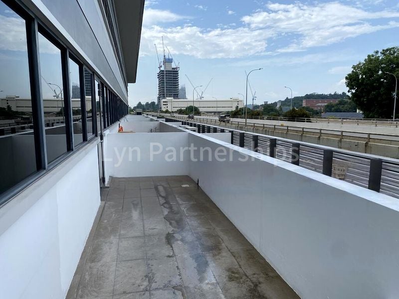 Light Industrial (B1) for Sale: 100 Pasir Panjang - Image 7