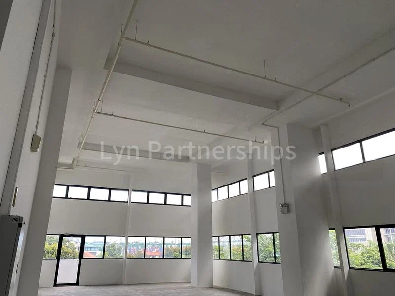 Light Industrial (B1) for Sale: 100 Pasir Panjang - Image 9