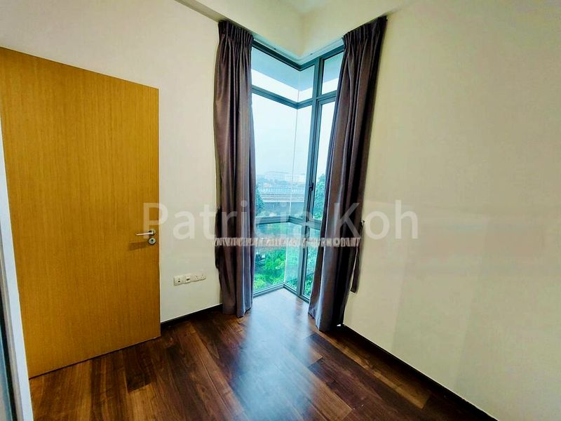 2 Bed Condo for Sale in The Glades - Image 3