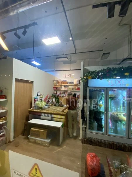 Shop / Shophouse for Rent: "City Gate - Image 2