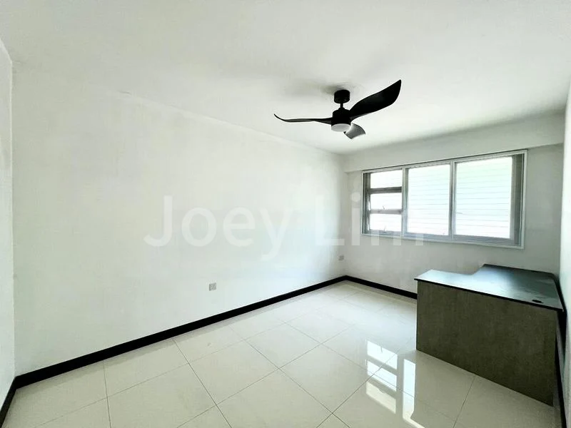Master Room (HDB) for Rent in  256A Sumang Walk - Image 1