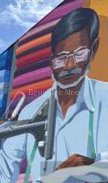 Large floor plate, 1950sf, near-corner Dunlop Street. - Image 3