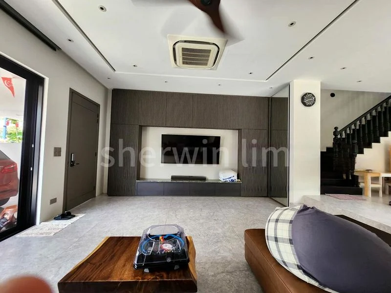 5 Bed Semi-Detached House (Landed) for Rent in  Serangoon Garden Estate - Image 3
