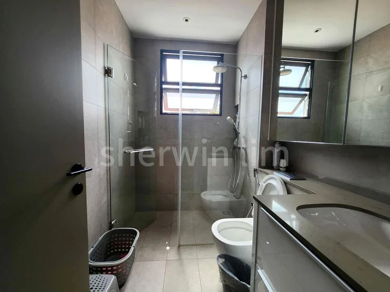 5 Bed Semi-Detached House (Landed) for Rent in  Serangoon Garden Estate - Image 11
