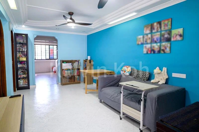 3 Room (3I) HDB for Sale in  169 Stirling Road - Image 1