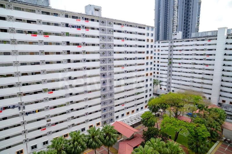 3 Room (3I) HDB for Sale in  169 Stirling Road - Image 5