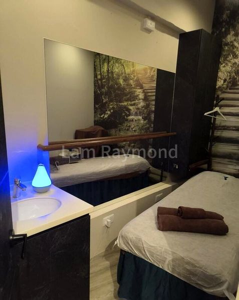 Other Retail for Rent: The Plaza - Image 2