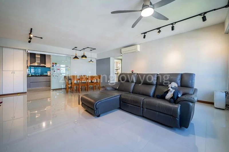 5 Room (5I) HDB for Sale in  443C Bukit Batok West Avenue 8 - Image 14
