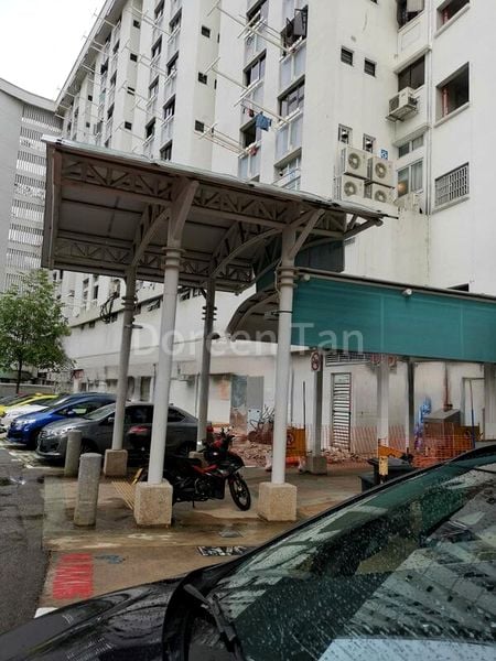 Shop / Shophouse for Rent: 462 Crawford Lane - Image 2