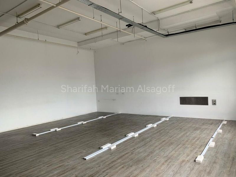 Light Industrial (B1) for Sale: Solstice Business Centre - Image 2