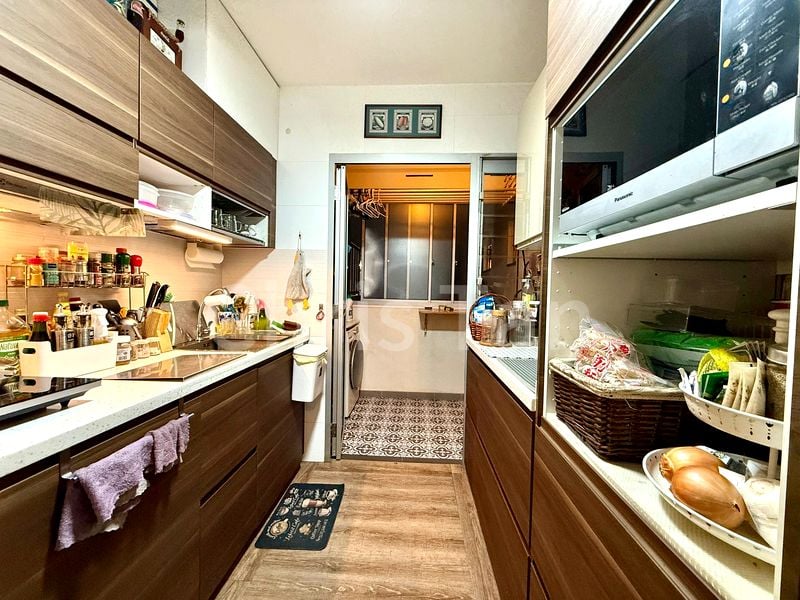 3 Room (3A) HDB for Sale in 675D Yishun Avenue 4 - Image 5