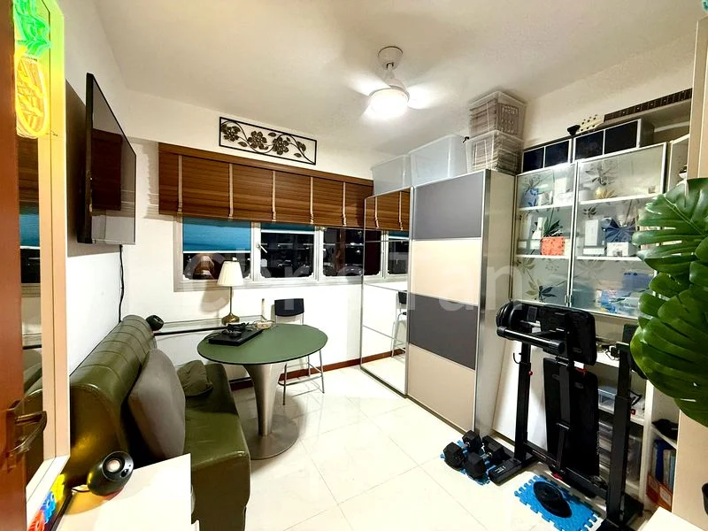 3 Room (3A) HDB for Sale in 675D Yishun Avenue 4 - Image 10