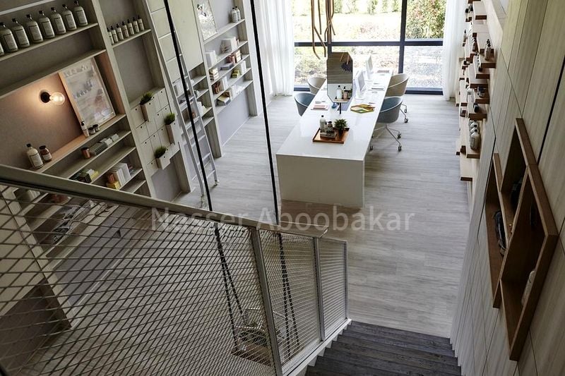 Office for Sale: 12 Woodlands Square - Image 1