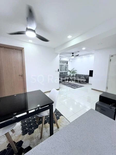 4 Room (4A) HDB for Sale in  437A Bukit Batok West Avenue 5 - Image 3