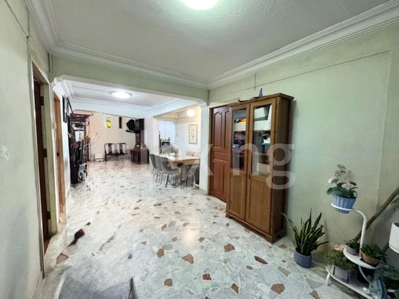 5 Room (5STD) HDB for Sale in 54 Geylang Bahru - Image 2