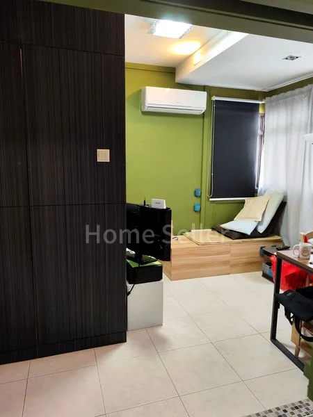 4 Room (4A) HDB for Sale in 141 Lorong 2 Toa Payoh - Image 5