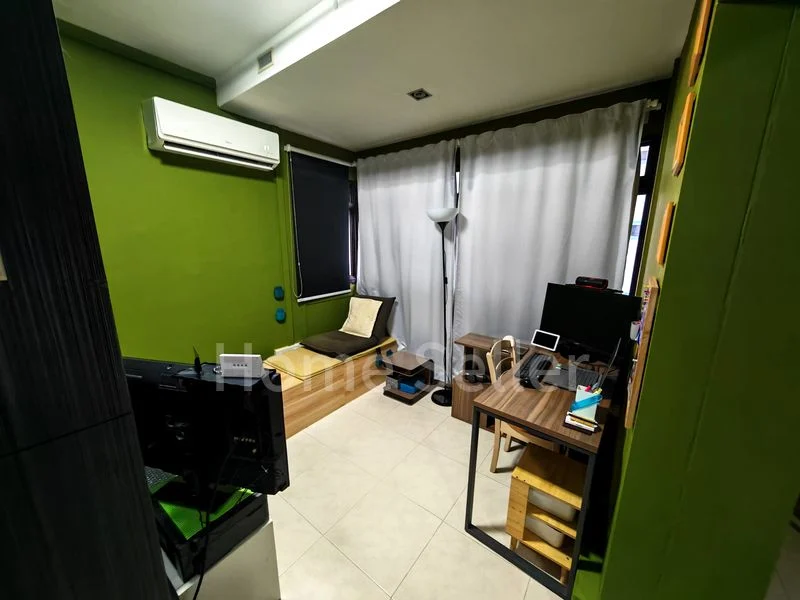 4 Room (4A) HDB for Sale in 141 Lorong 2 Toa Payoh - Image 6