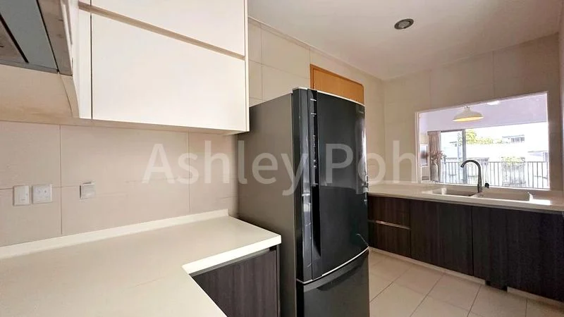 3 Bed Condo for Rent in  Meadows @ Peirce - Image 2