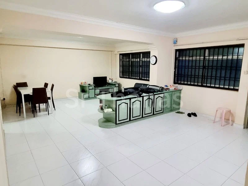 4 Room (4A) HDB for Rent in  860 Woodlands Street 83 - Image 2