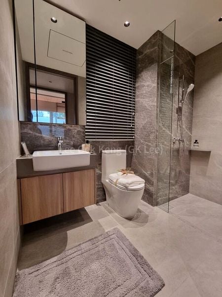 5 Bed Condo for Sale in Lumina Grand - Image 2