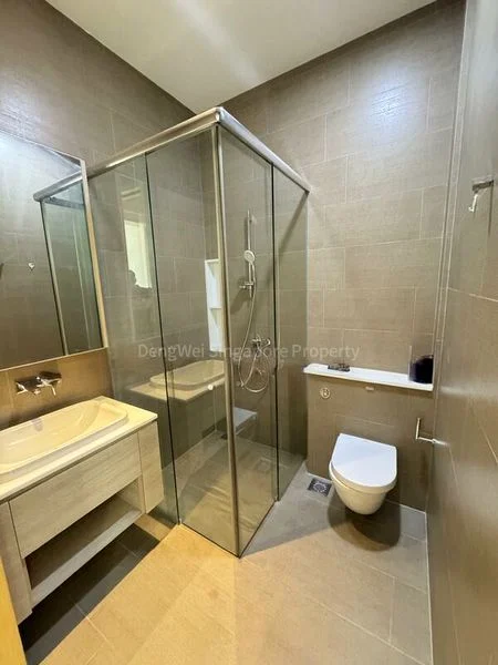 3 Bed Condo for Rent in  The Crest - Image 7