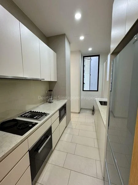 3 Bed Condo for Rent in  The Crest - Image 9