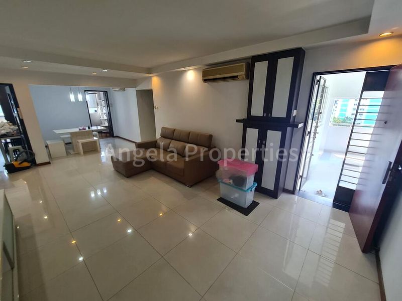 4 Room (4A) HDB for Rent in  283 Tampines Street 22 - Image 2