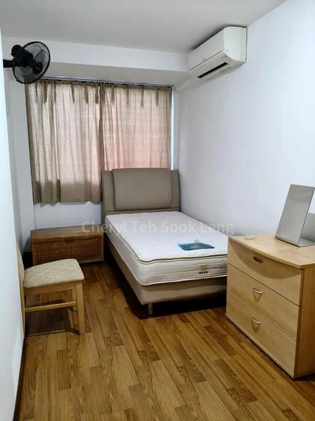 Common Room (Condo) for Rent in  Cascadale - Image 4