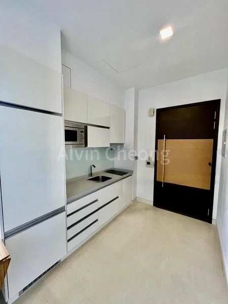 1 Bed Condo for Sale in  Harbour Suites - Image 3