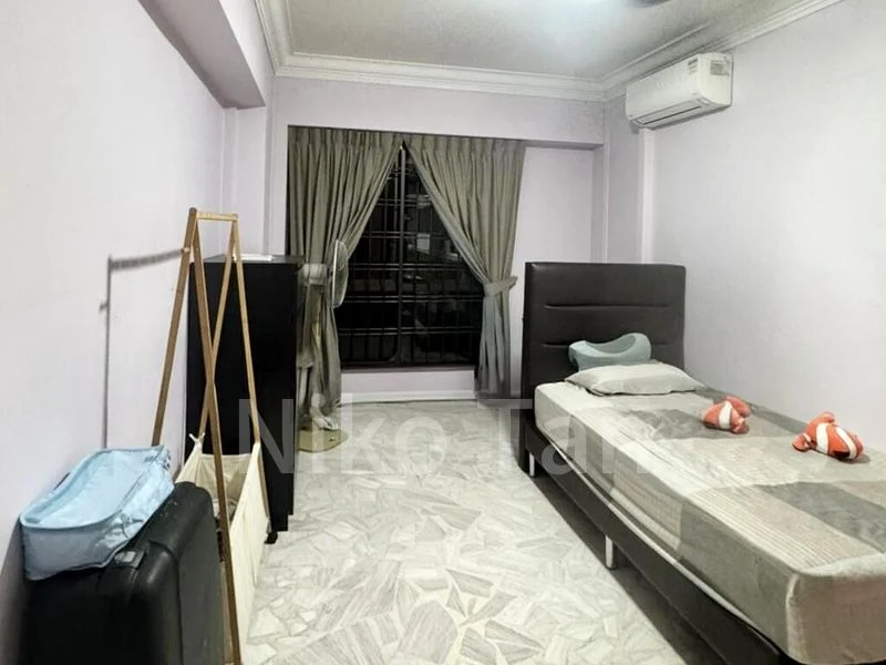 Common Room (HDB) for Rent in  288F Bukit Batok Street 25 - Image 1
