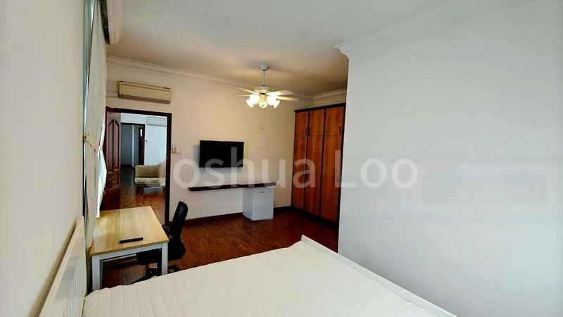 6 Bed Corner Terrace (Landed) for Sale in  Beechwood Grove - Image 7