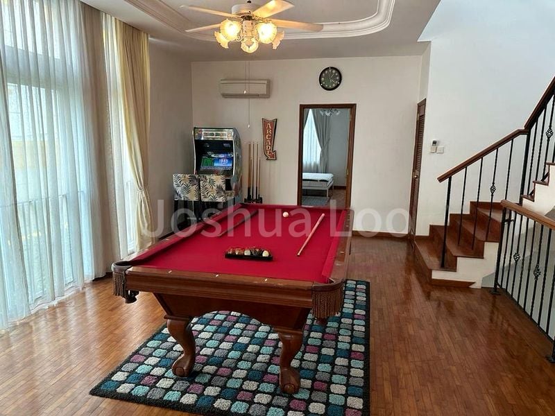 6 Bed Corner Terrace (Landed) for Sale in  Beechwood Grove - Image 11