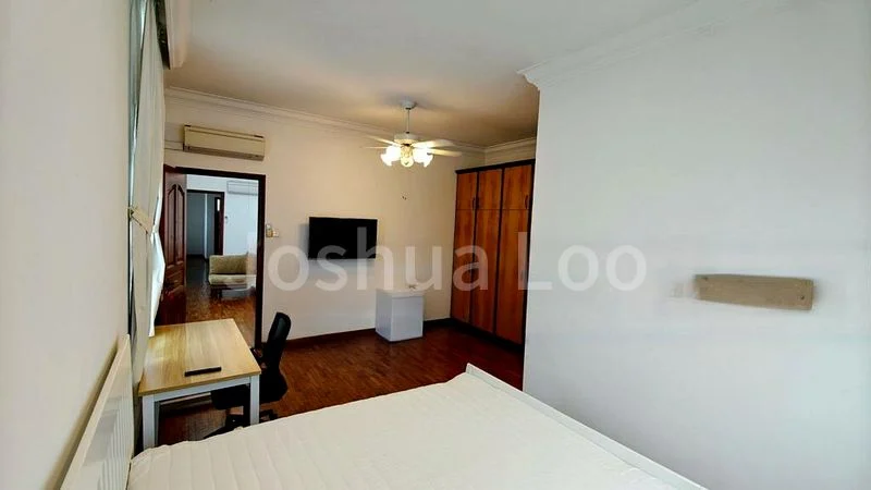 6 Bed Corner Terrace (Landed) for Sale in  Beechwood Grove - Image 20